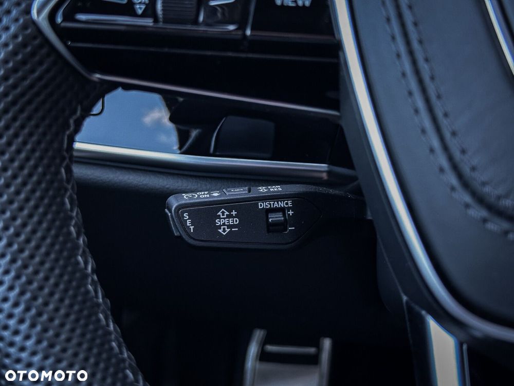 Audi A8 - 24