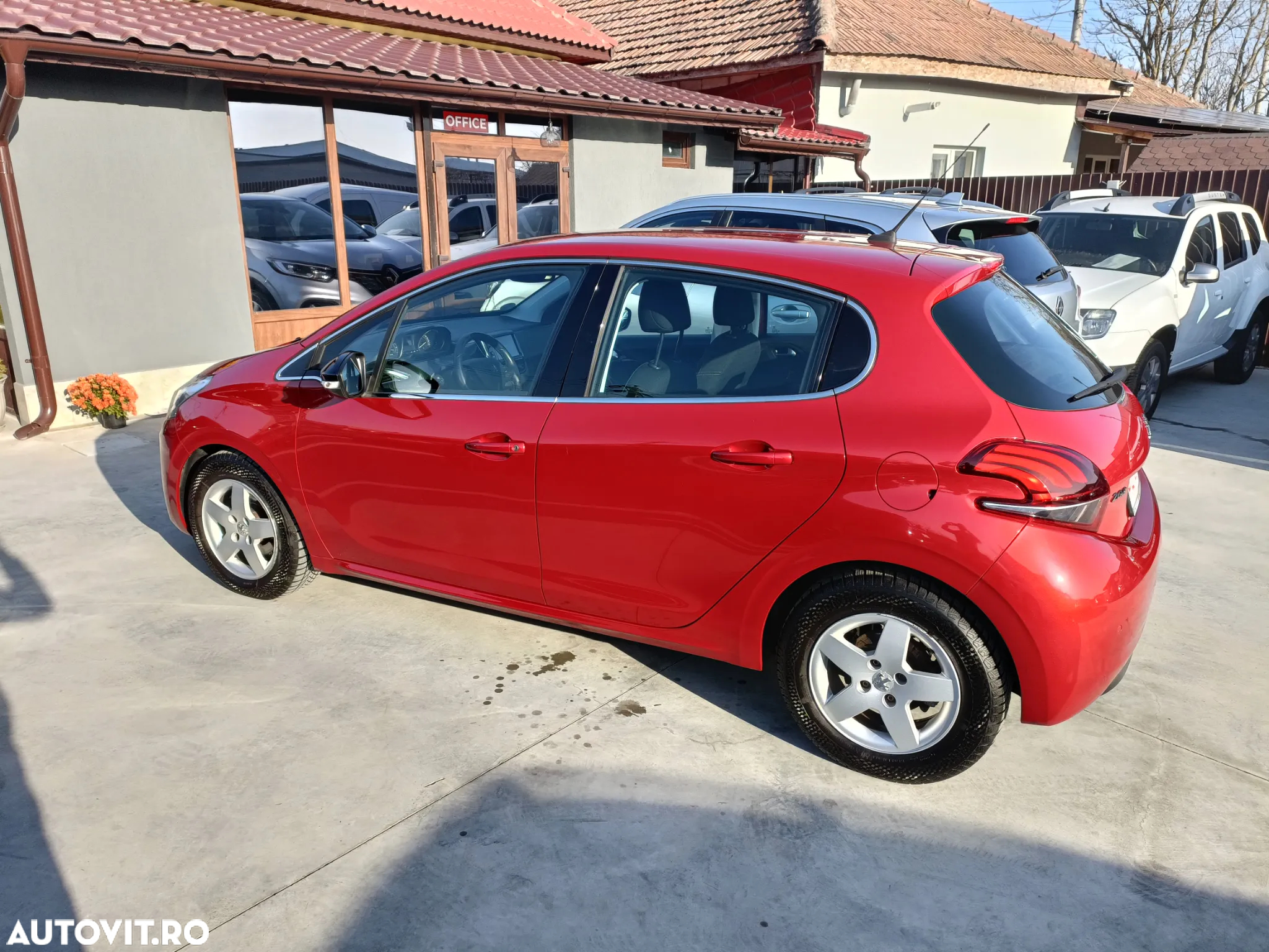 Peugeot 208 PureTech 110 Stop & Start Allure - 26