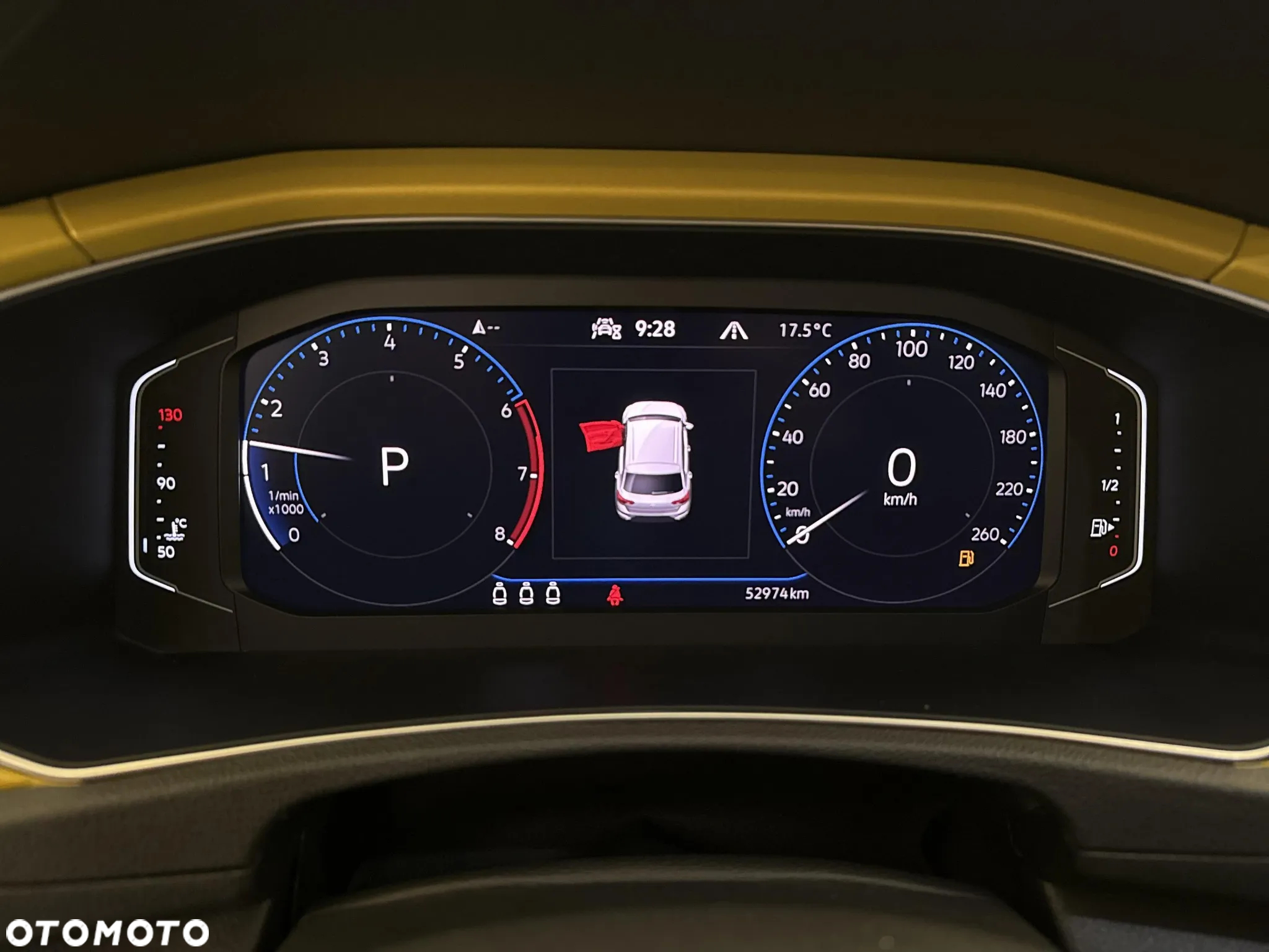 Volkswagen T-Roc - 14