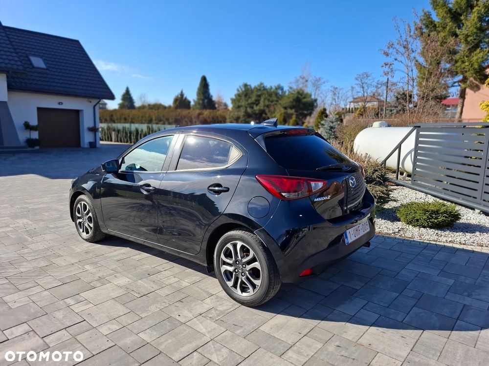 Mazda 2 - 7