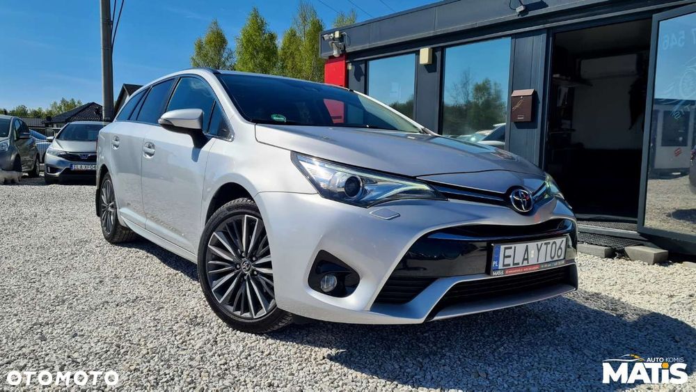 Toyota Avensis - 22