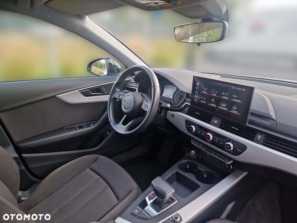 Audi A4 Limousine - 9