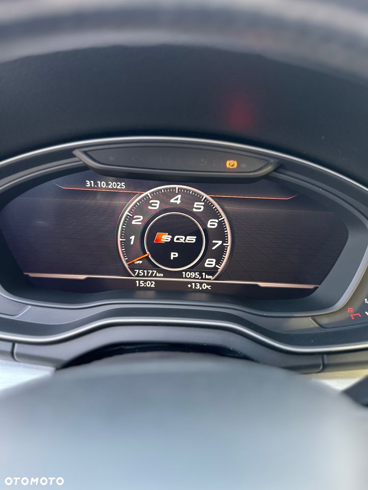 Audi SQ5 - 16