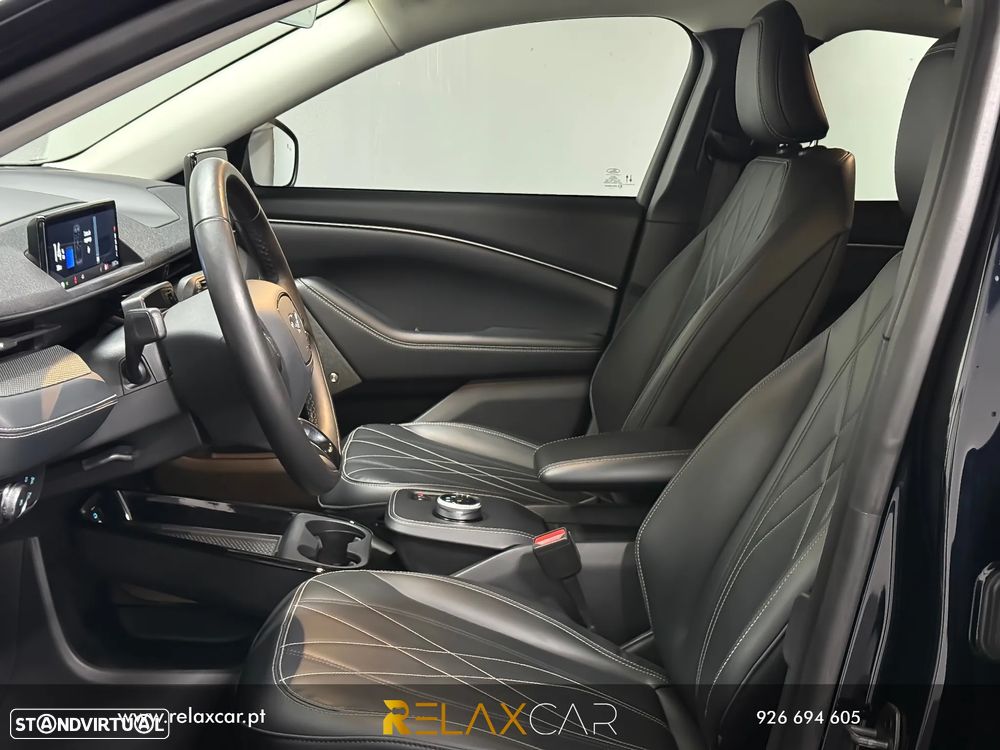 Ford Mustang Mach-E 75.7 kWh Base - 6