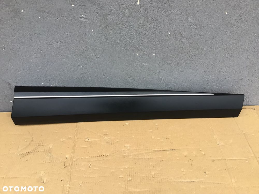 Listwa Drzwi przednich prawych Nissan X-trail T33