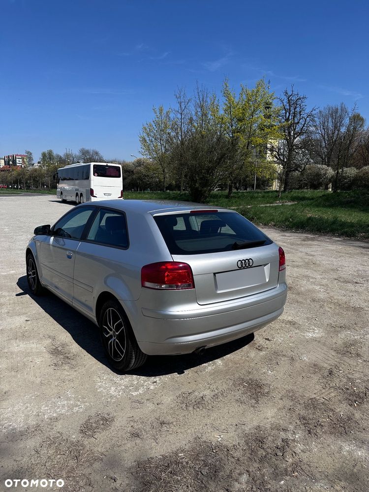 Audi A3 3-drzwiowe - 4