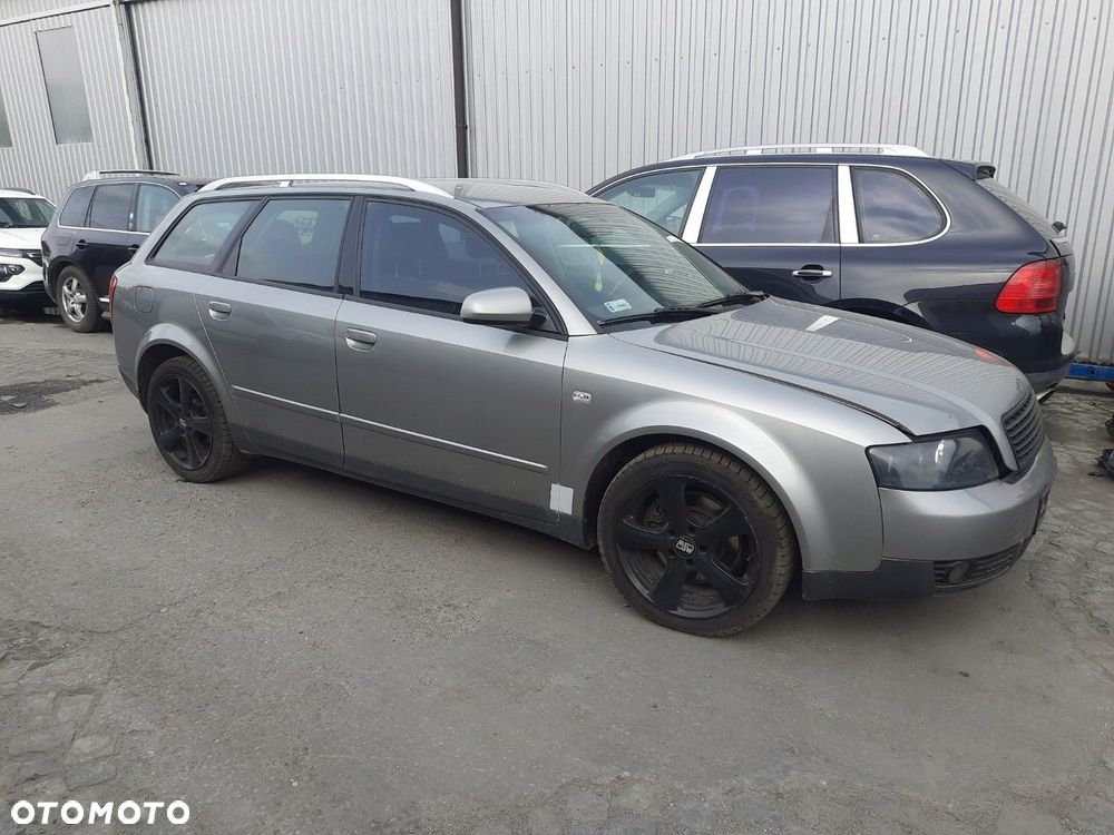 Audi A4 B6 1,8 T 163 KM 120 KW Benzyna 2000-2004 R 5 DRZWI Kombi LAK: Y7Q CZĘŚCI - 3