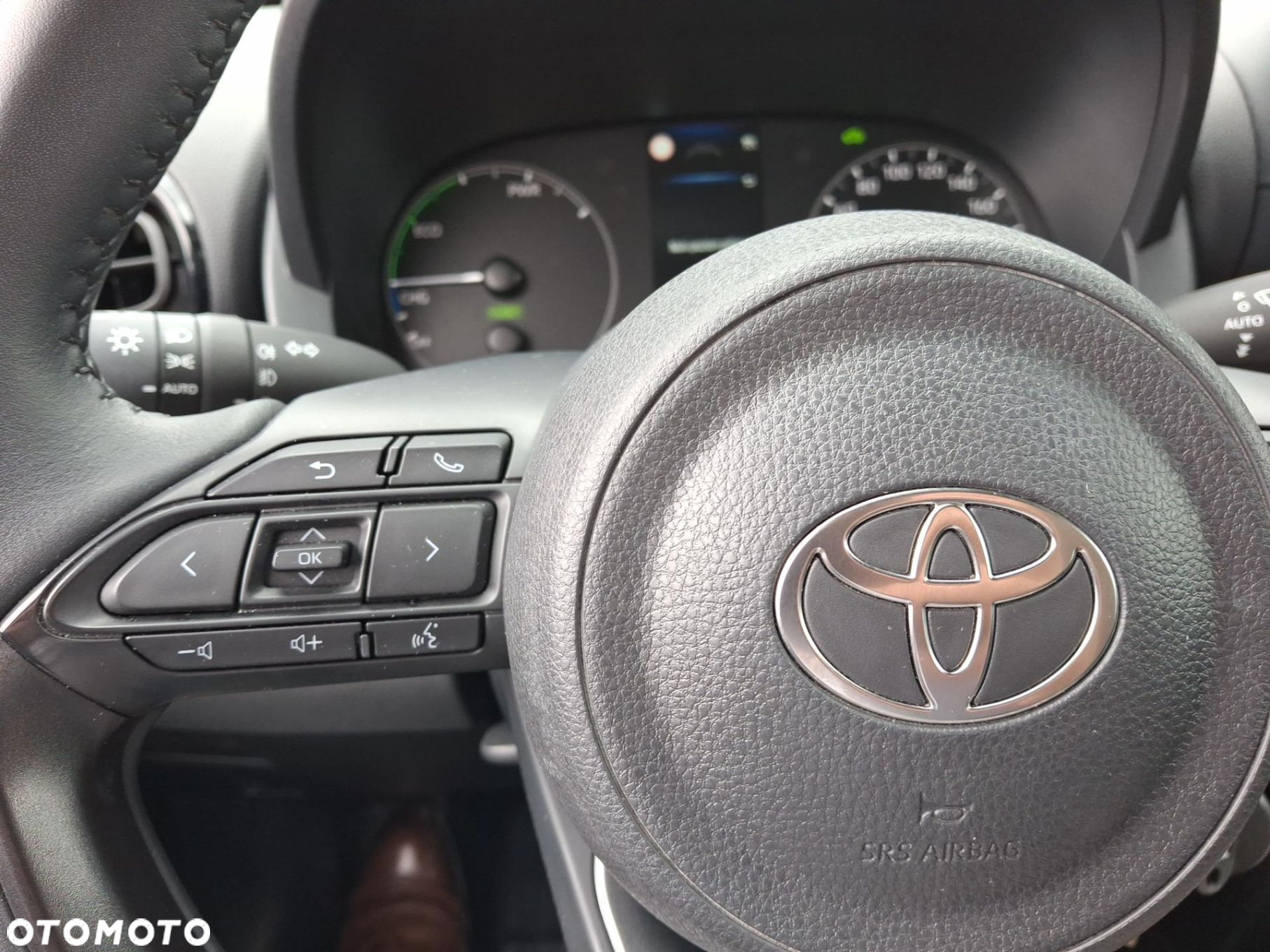 Toyota Yaris Hybrid 1.5 Comfort - 18