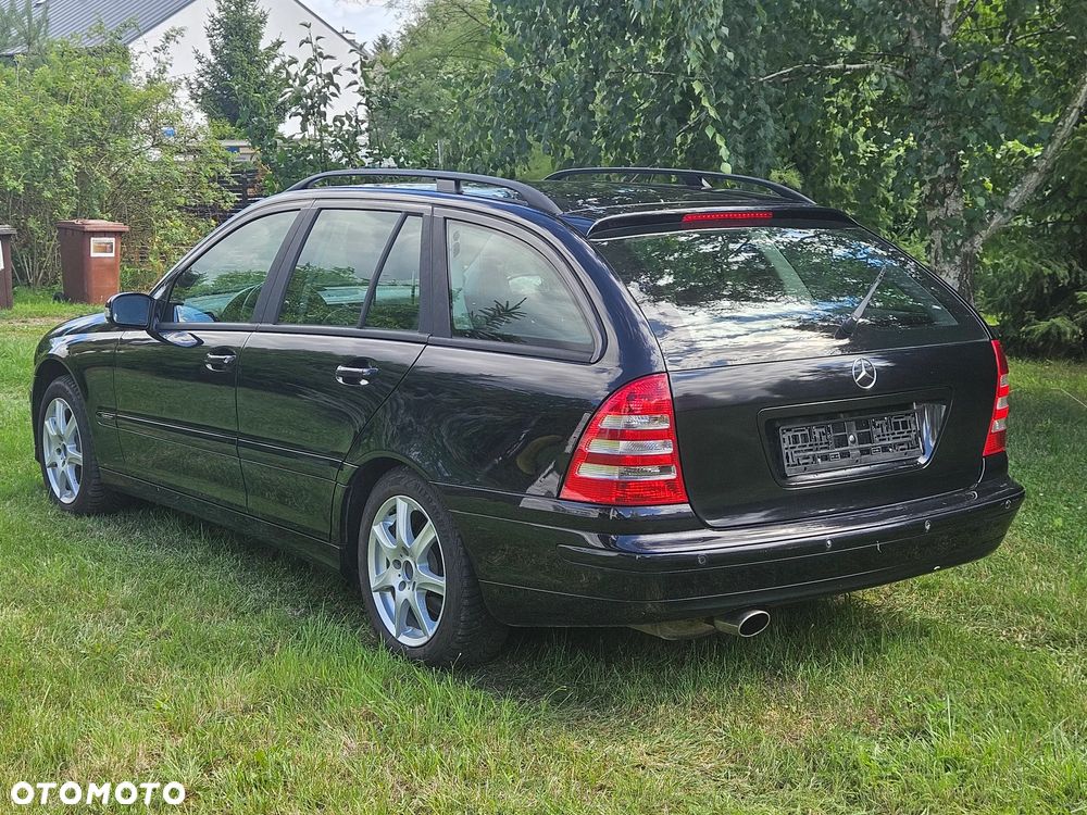 Mercedes-Benz Klasa C 200 Kompressor Automatik Elegance Sport Edition - 3
