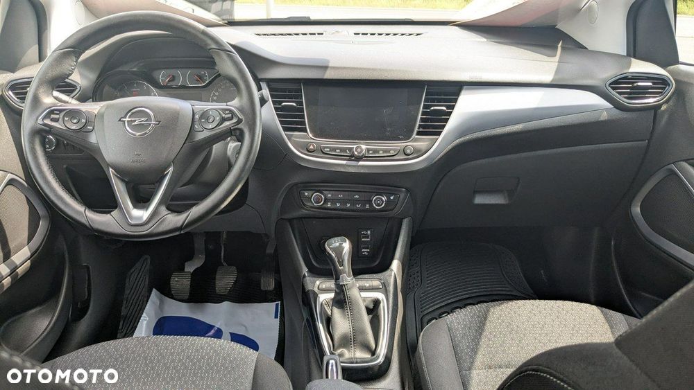 Opel Crossland X - 24