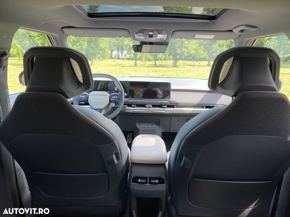 Kia EV3 81.4 kWh 4x2 AT GT Line - 16