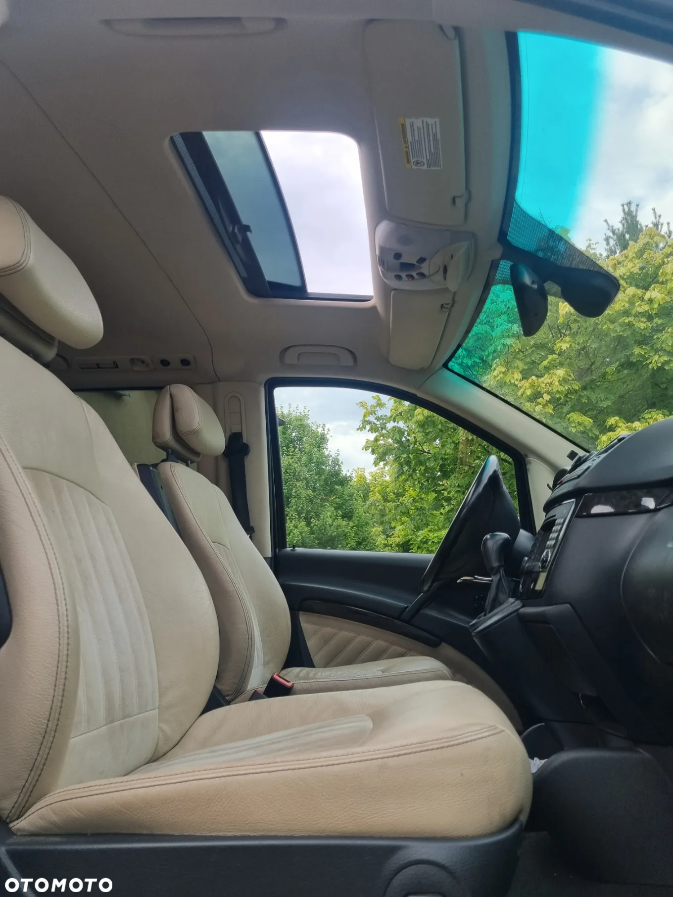 Mercedes-Benz Viano - 2