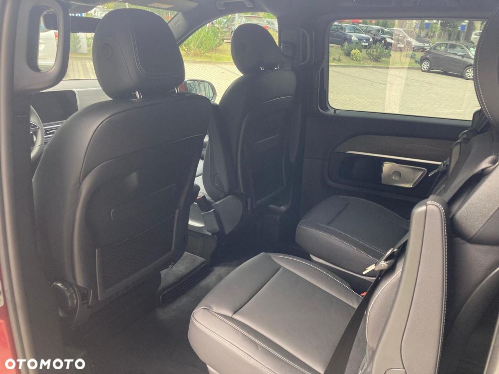 Mercedes-Benz Klasa V - 24