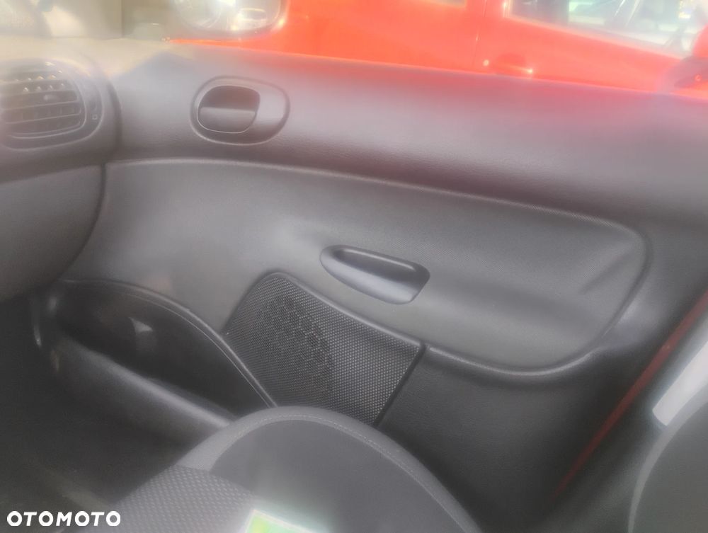 Peugeot 206 1.4 XS - 11