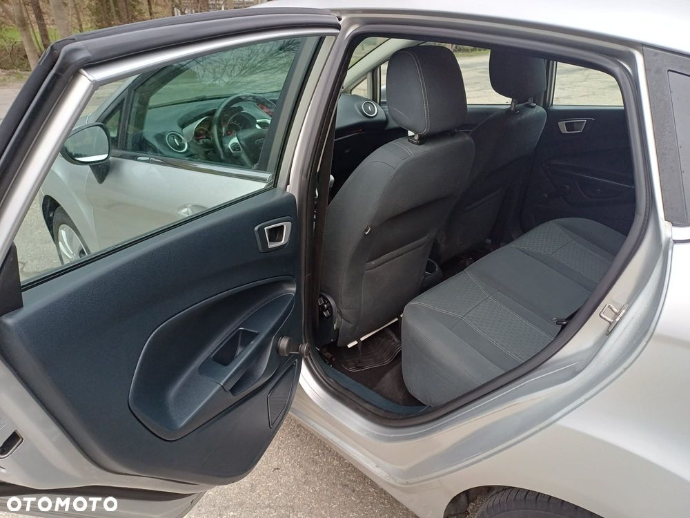 Ford Fiesta 1.4 TDCi Titanium - 13
