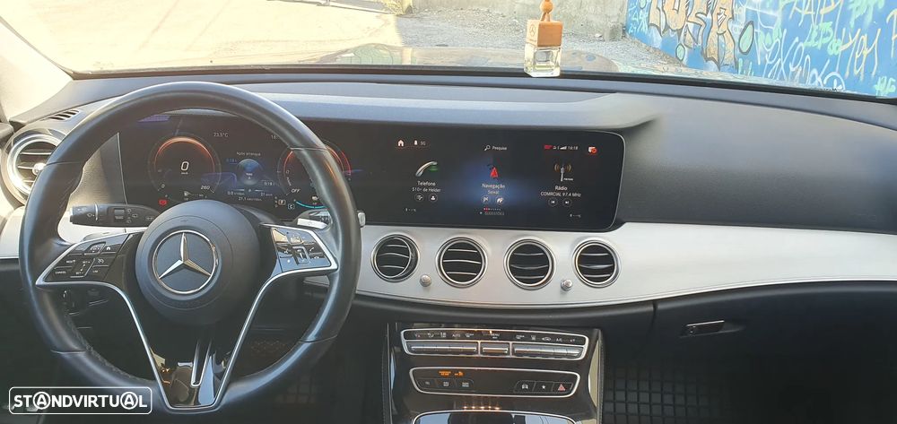 Mercedes-Benz E 300 - 16