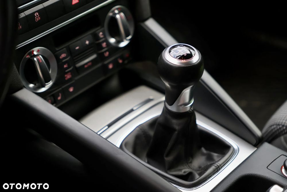 Audi A3 Sportback 2.0 TDI DPF Ambition - 19