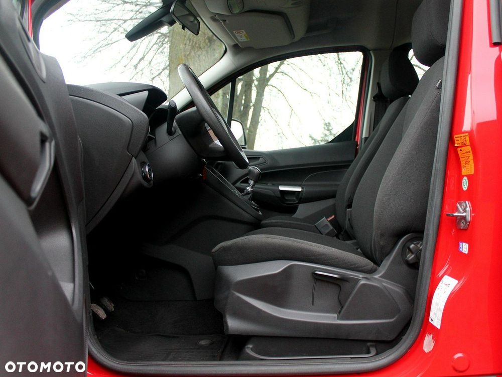 Ford Tourneo Connect - 15
