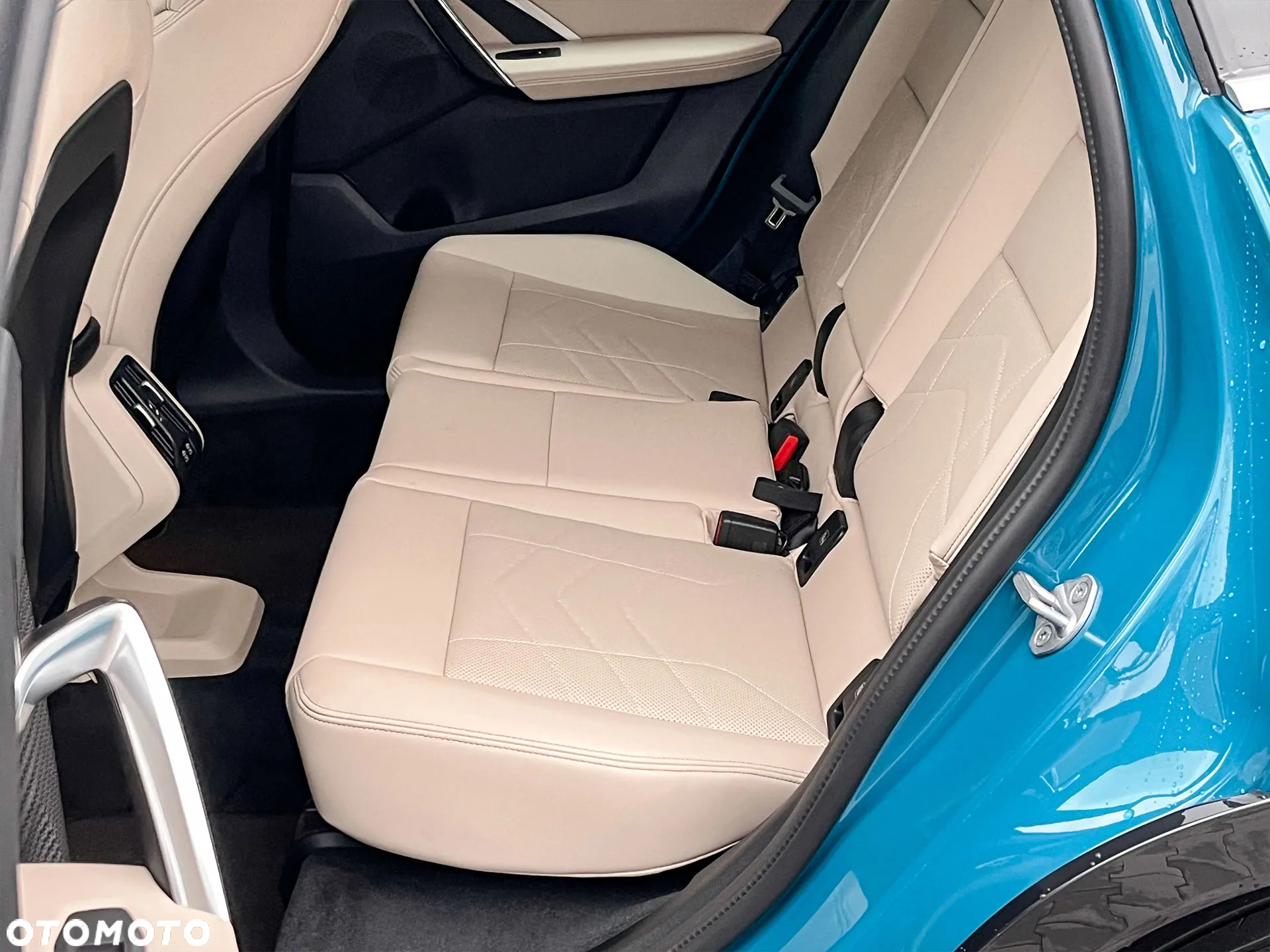 BMW X1 sDrive18d xLine - 29
