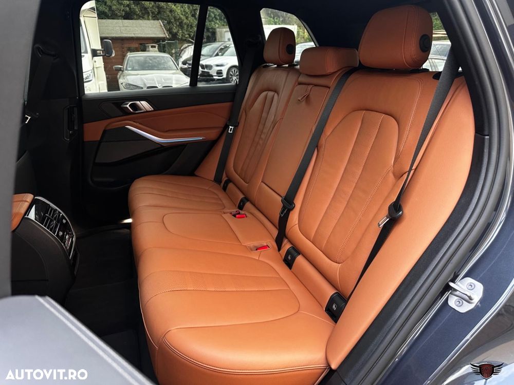 BMW X5 xDrive45e - 27