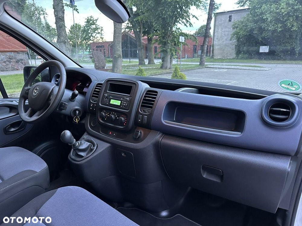 Opel Vivaro - 35
