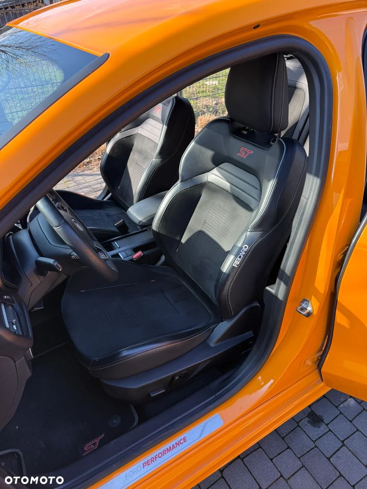 Ford Focus 2.3 EcoBoost S&S ST Edition - 5