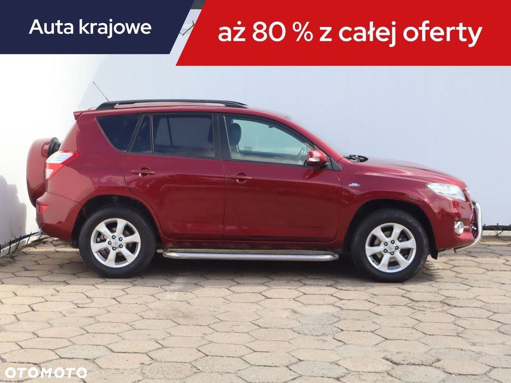 Toyota RAV4 - 8