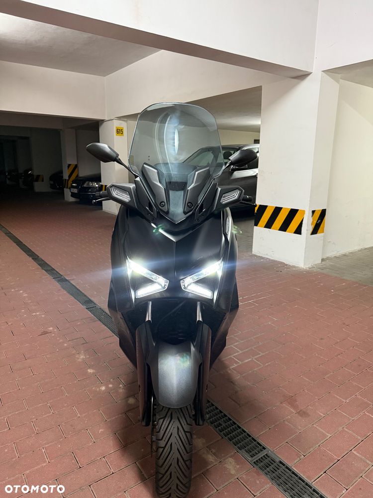 Yamaha X-max - 2