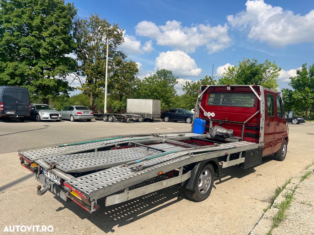 Mercedes-Benz Sprinter - 4