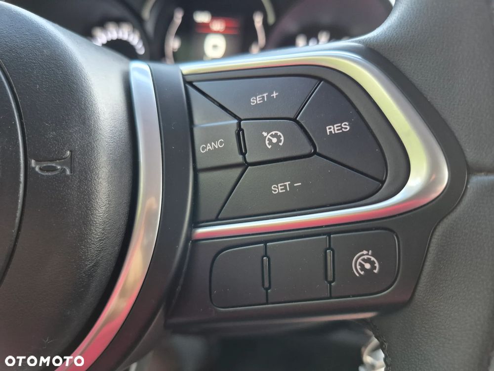 Fiat 500L 1.4 16V Easy - 27