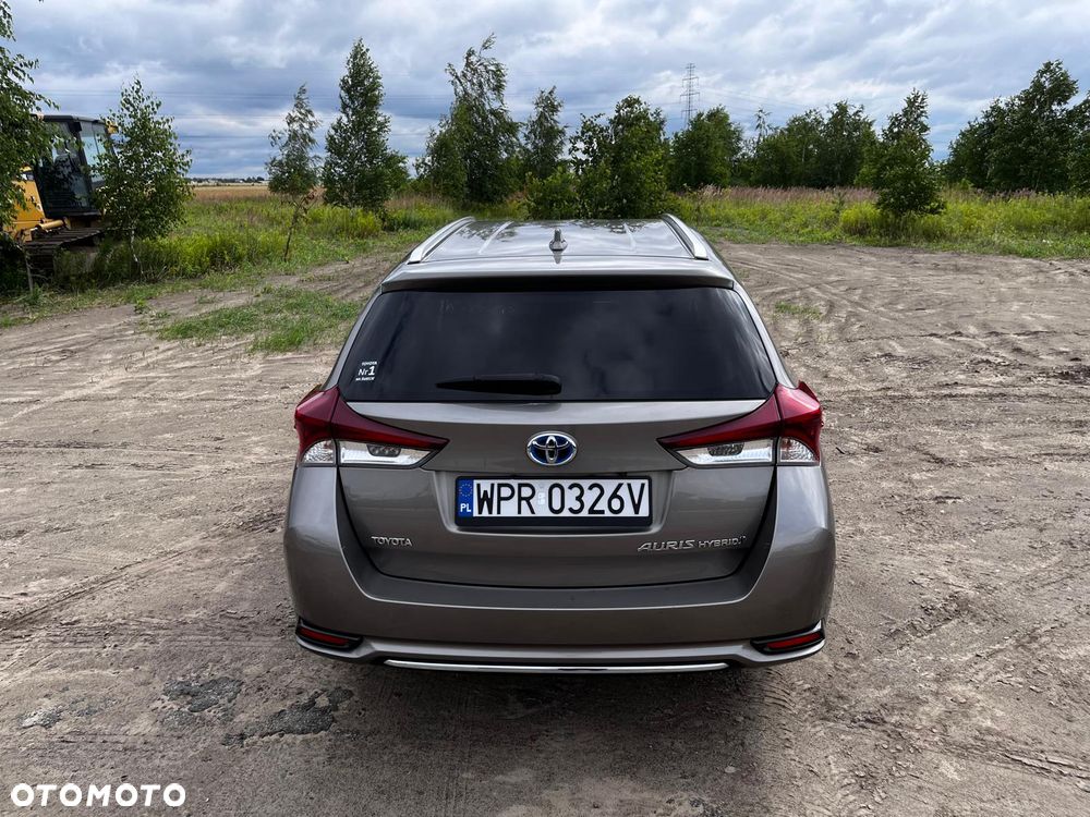 Toyota Auris Hybrid 135 Premium - 5
