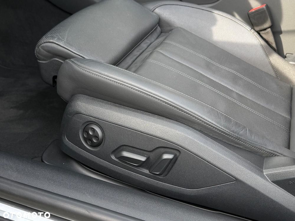 Audi A5 Cabrio - 22