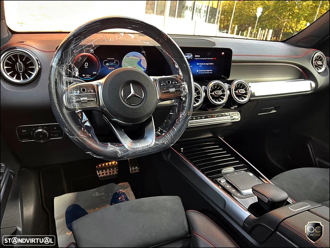 Mercedes-Benz EQB 300 4Matic AMG Line - 35