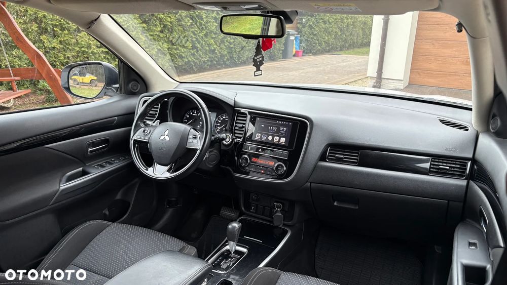 Mitsubishi Outlander 2.0 Intense 4WD CVT - 5