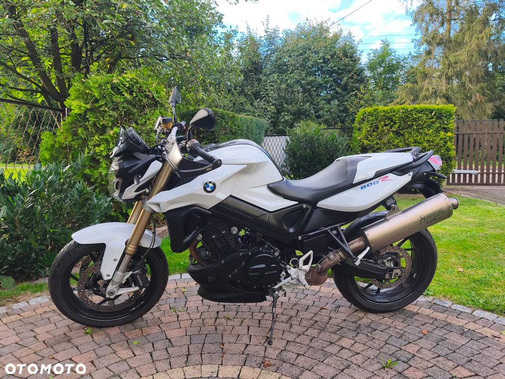 BMW F