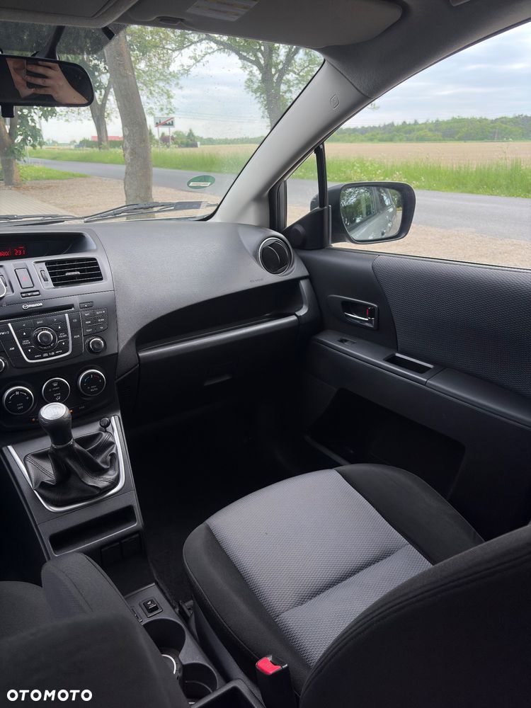Mazda 5 2.0 Exclusive + - 32
