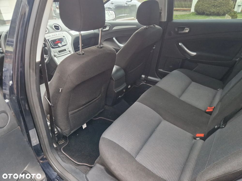 Ford Mondeo 2.0 TDCi Trend - 8