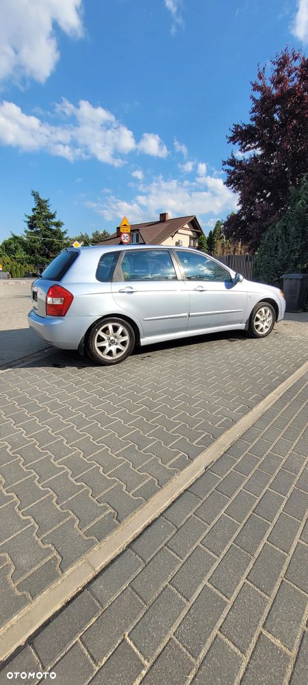 Kia Cerato 1.6 EX - 2