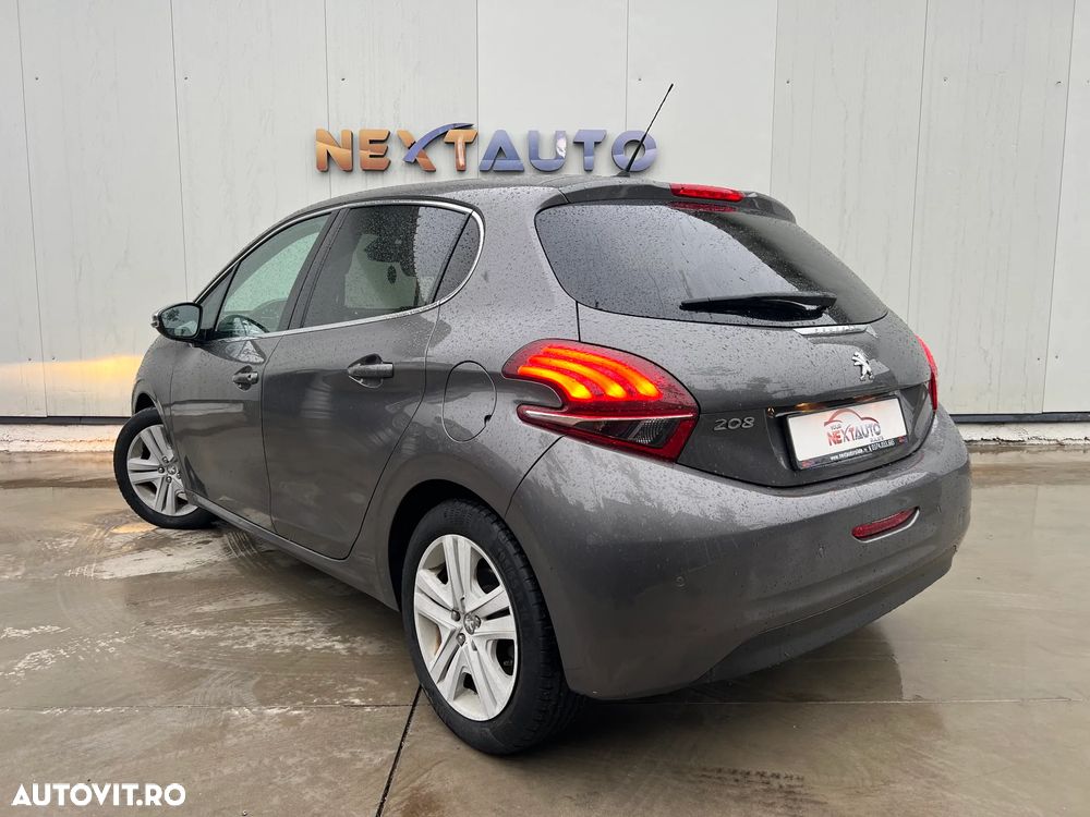 Peugeot 208 PureTech 110 Stop & Start Allure - 4