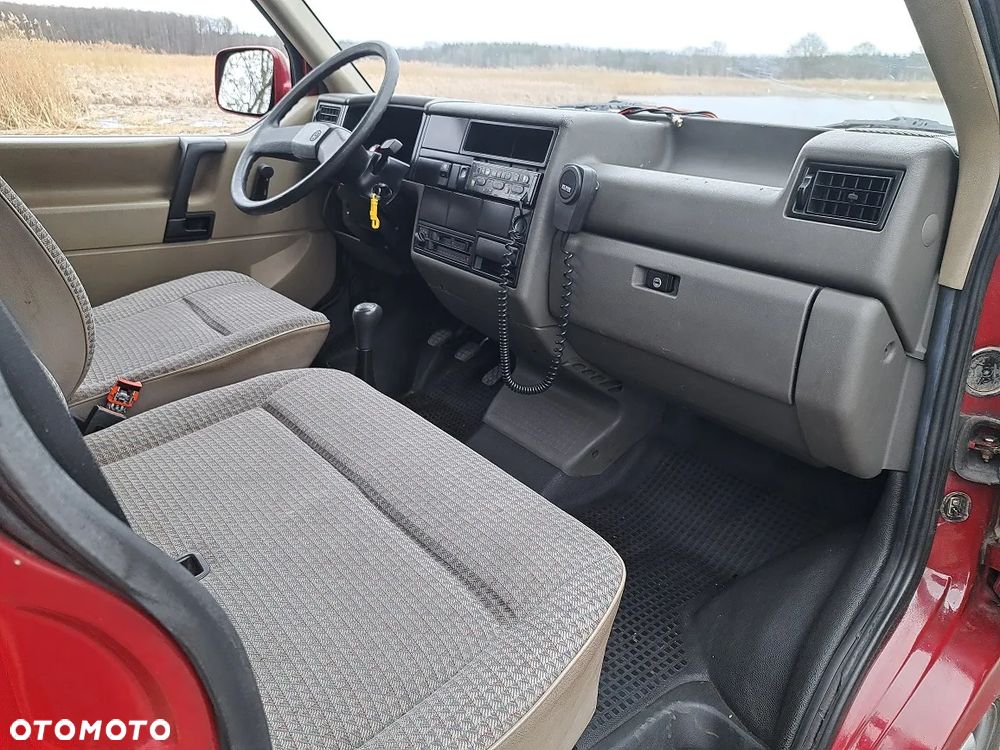 Volkswagen Transporter - 16