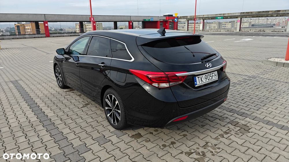 Hyundai i40 1.7 CRDi Comfort DCT - 17