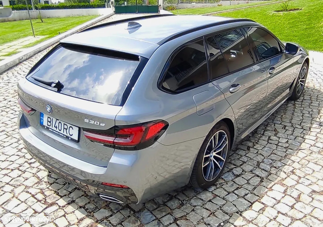BMW 530 e Pack Desportivo M - 5