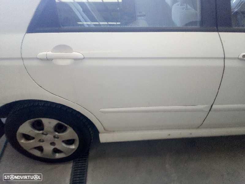 PORTA TRASEIRA DIREITA KIA CERATO LD - 1