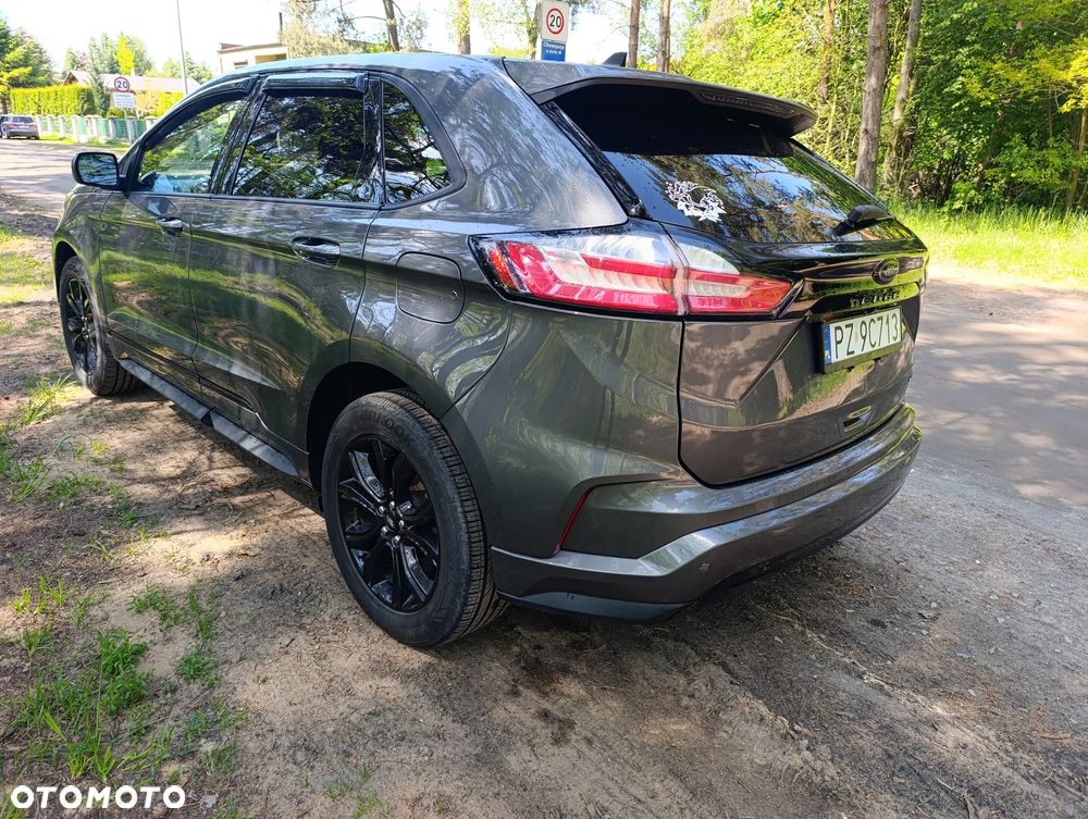 Ford Edge - 5