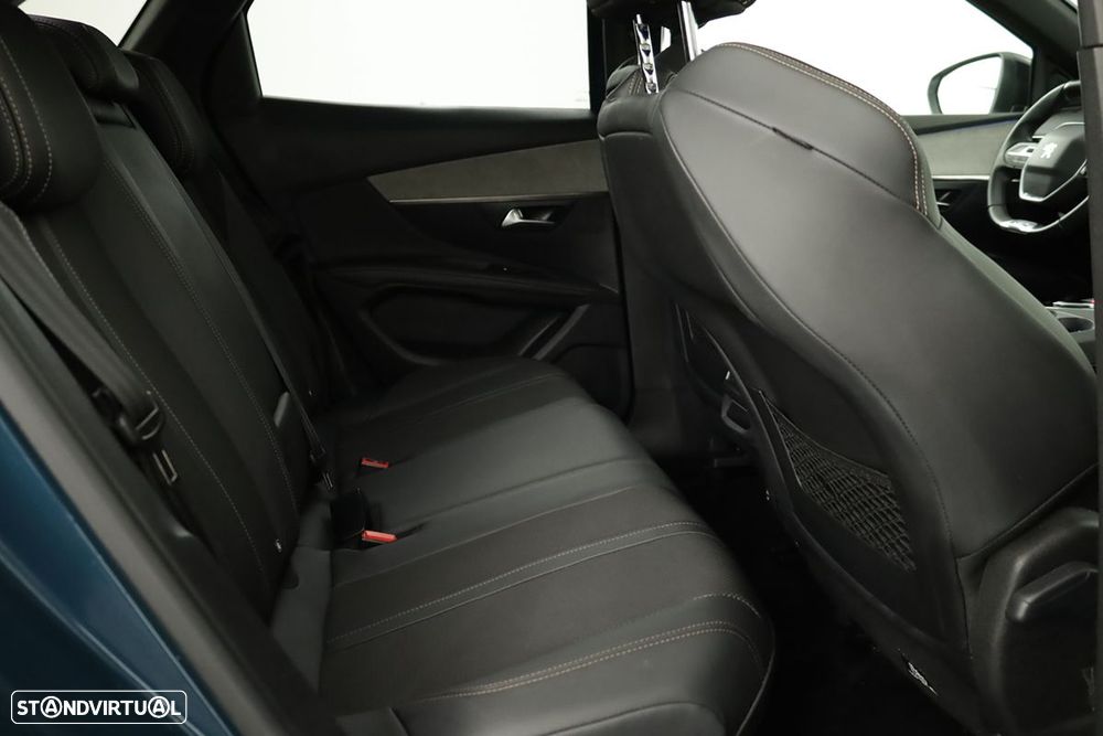 Peugeot 3008 1.2 Hybrid GT e-DCS6 - 23