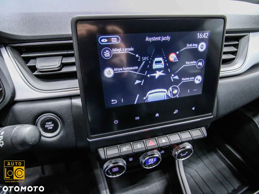 Renault Captur - 23