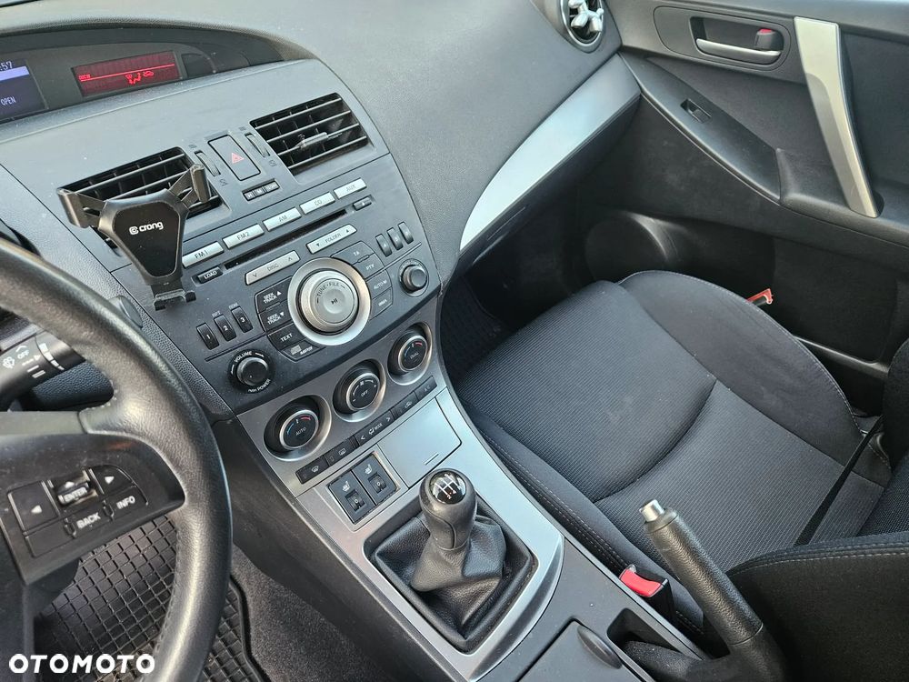 Mazda 3 - 13