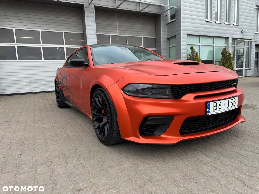 Dodge Charger 6.4 Scat Pack Widebody - 8