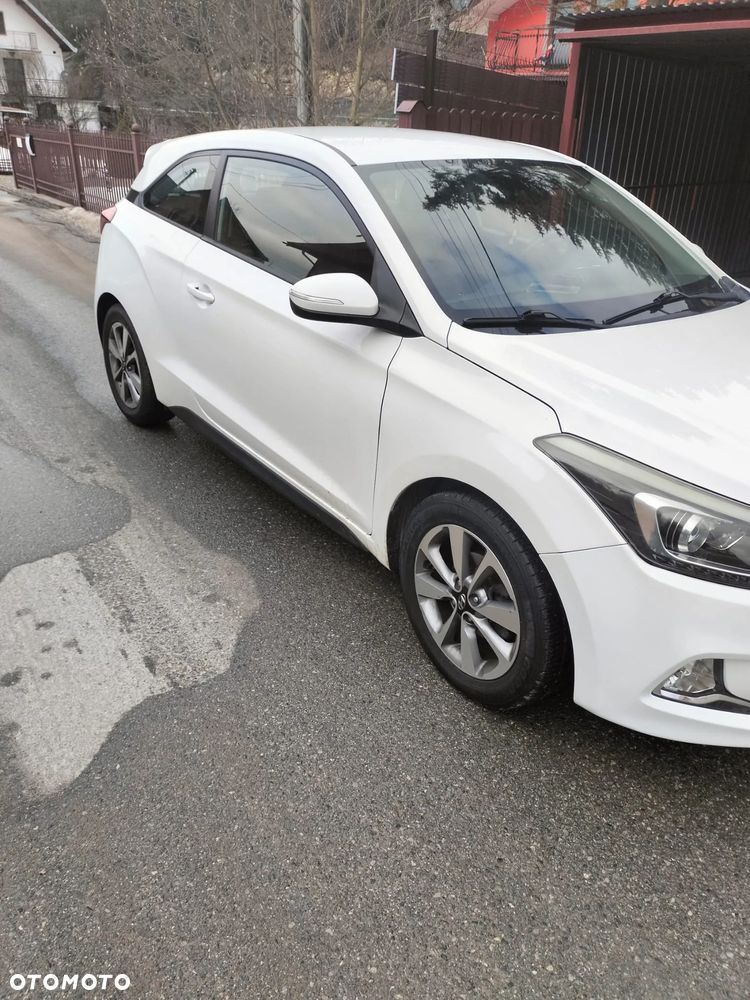Hyundai i20 - 3