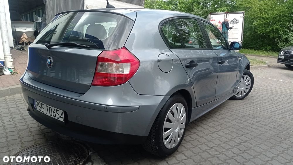 BMW Seria 1 - 12